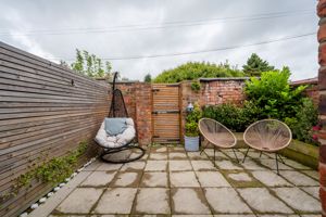 Photo 15- click for photo gallery